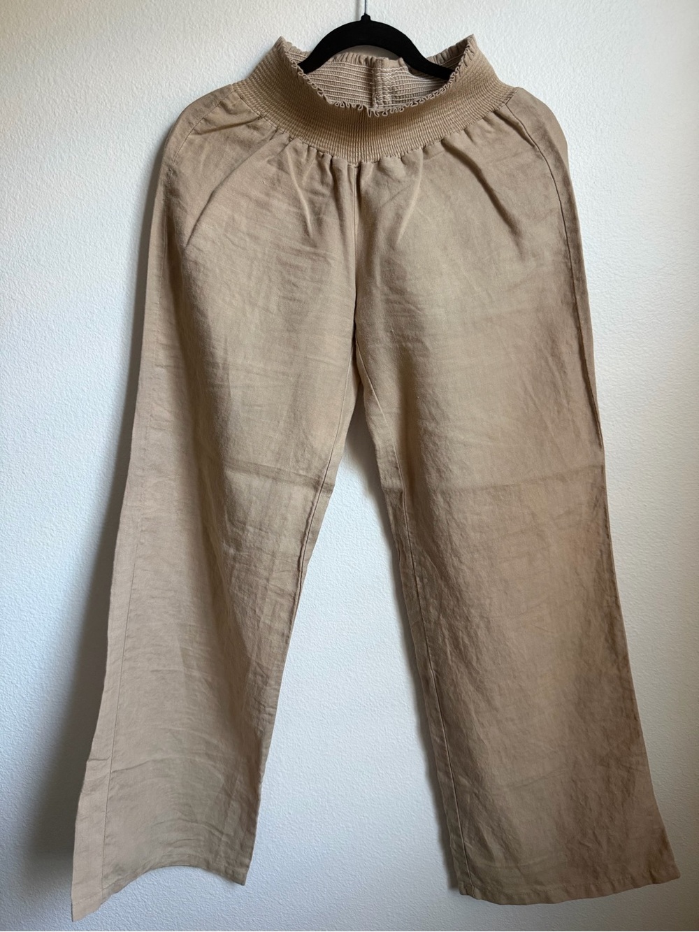 Jolie linen pant with a elastic waist